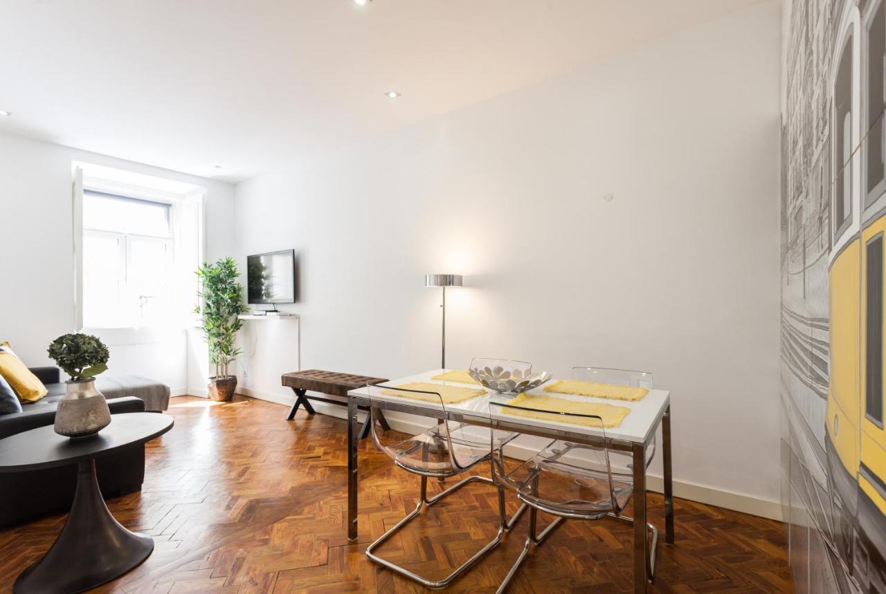 Bairro Alto Gaveas Family Apartment
